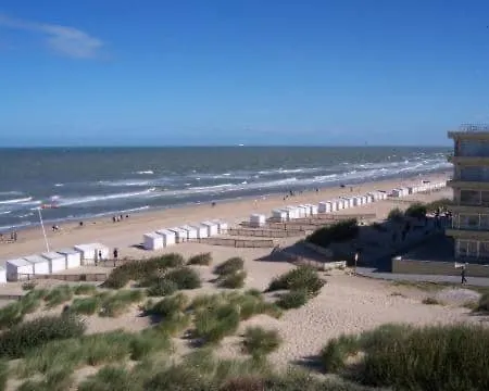 Holiday home Aan Zee Vlakbij Plopsaland En Het - Casa Memphis *